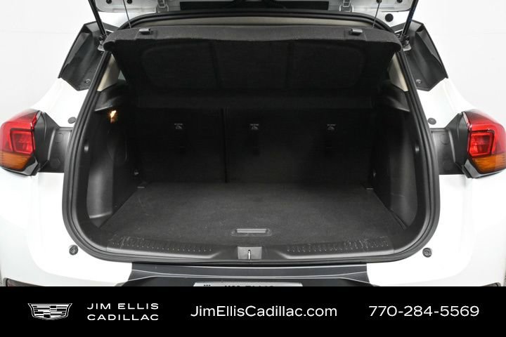 Vehicle image 23 of 45