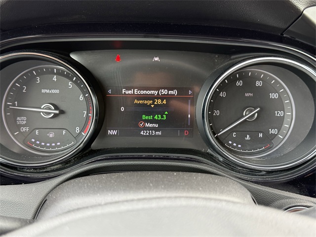 Vehicle image 18 of 26