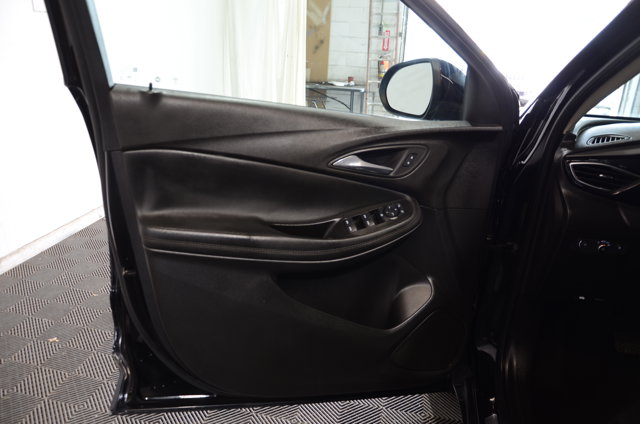 Vehicle image 24 of 36