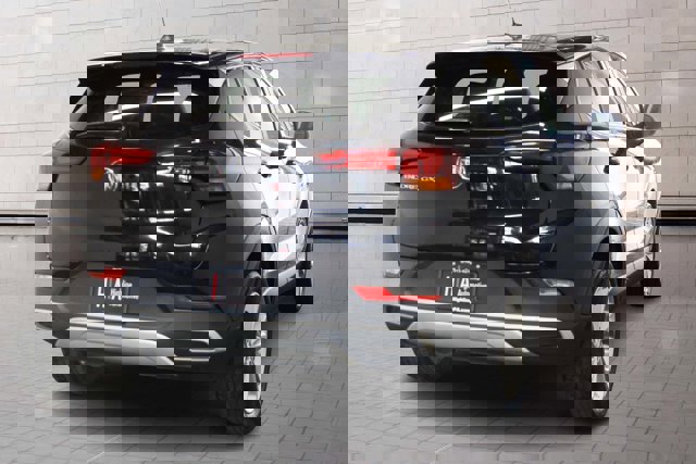Vehicle image 4 of 36
