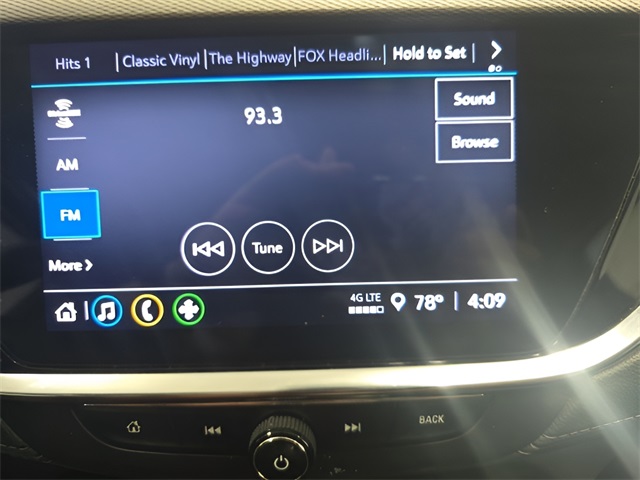 Vehicle image 22 of 33