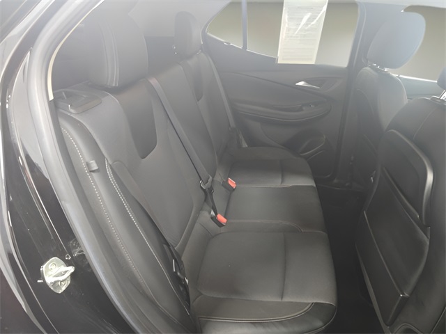 Vehicle image 13 of 33