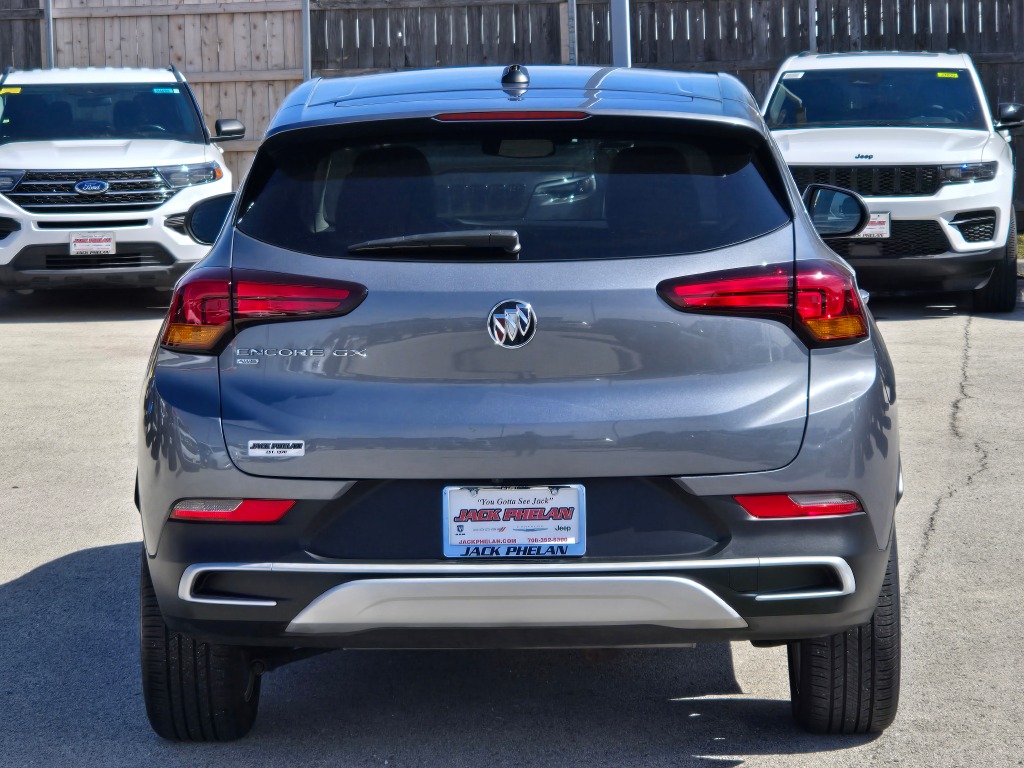 Vehicle image 5 of 40