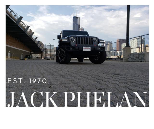 Vehicle image 10 of 40