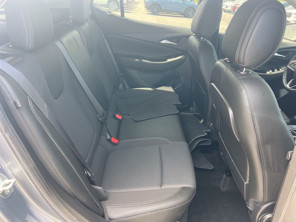 Vehicle image 12 of 22