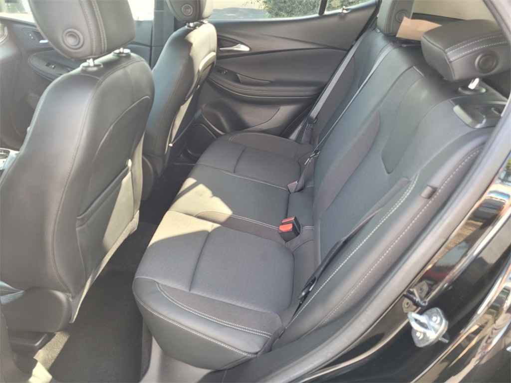 Vehicle image 14 of 35