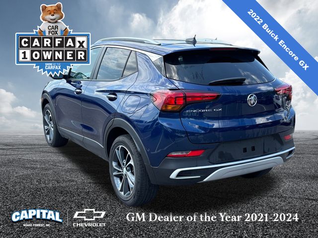 Vehicle image 8 of 17