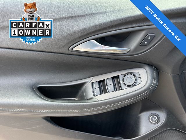 Vehicle image 11 of 17