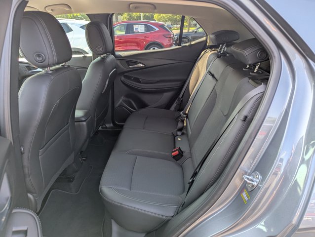 Vehicle image 14 of 26