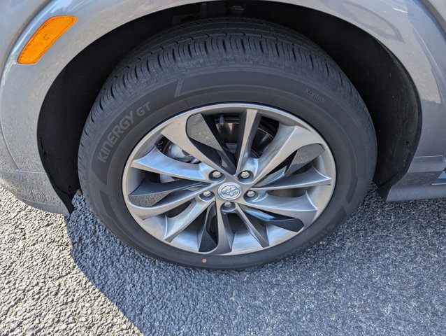 Vehicle image 10 of 26