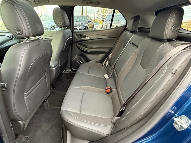 Vehicle image 13 of 36