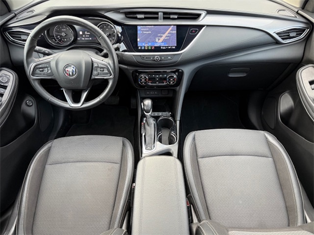 Vehicle image 17 of 36