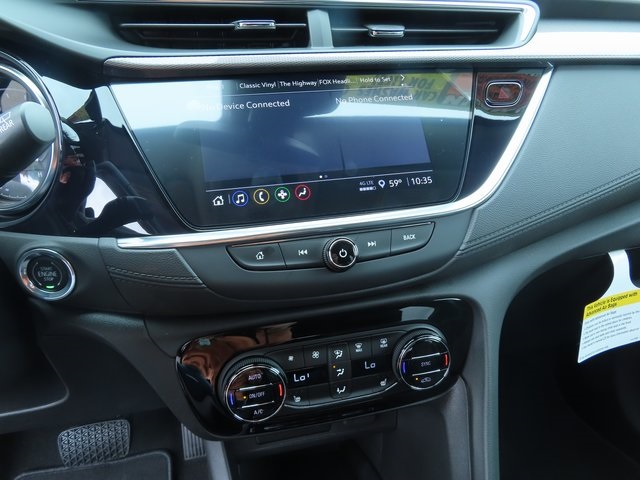 Vehicle image 24 of 39