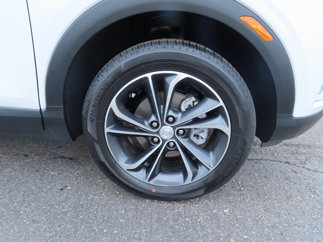 Vehicle image 10 of 39