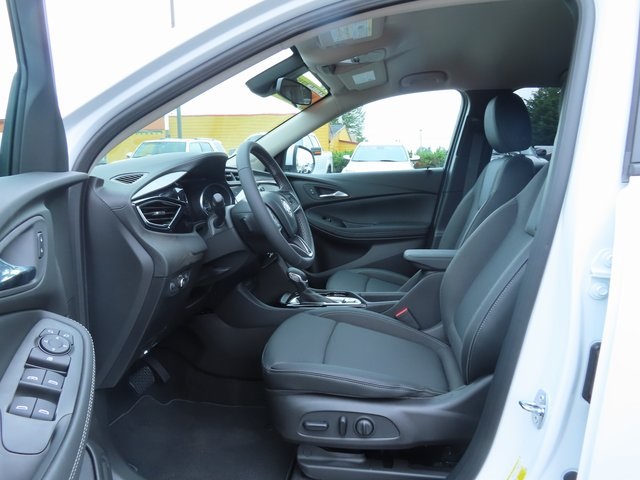 Vehicle image 13 of 39
