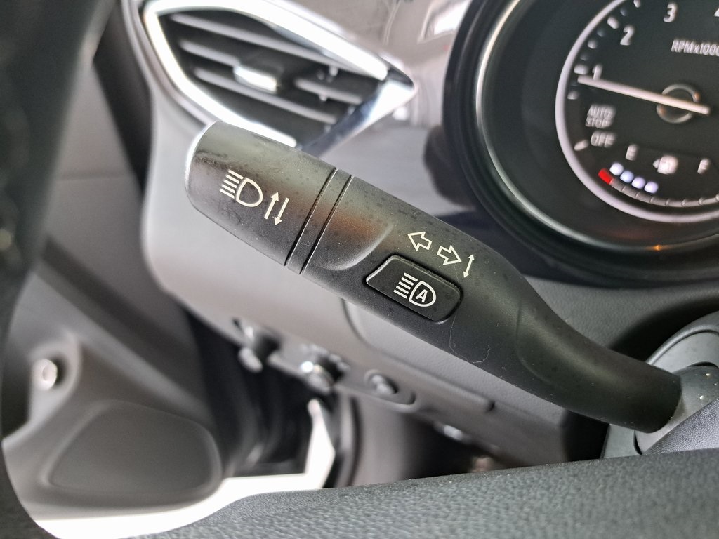 Vehicle image 22 of 29