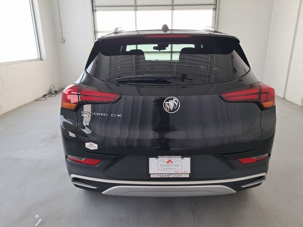 Vehicle image 7 of 29