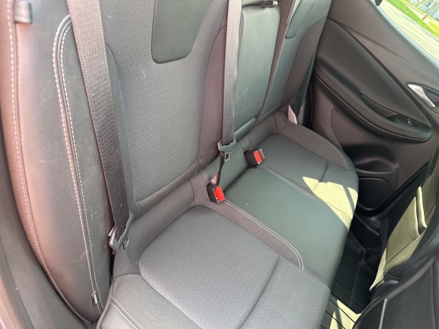 Vehicle image 26 of 38