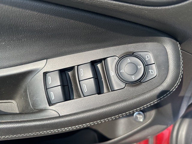Vehicle image 13 of 38