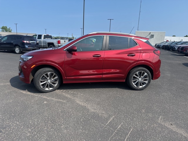 Vehicle image 8 of 38