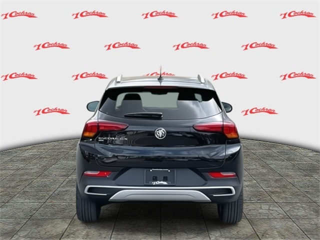 Vehicle image 6 of 36