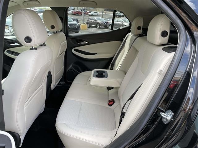 Vehicle image 26 of 36