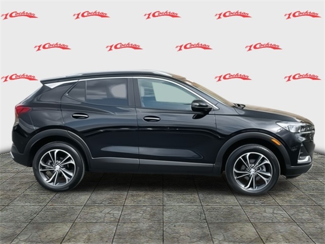 Vehicle image 4 of 36