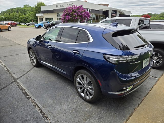 Vehicle image 6 of 9