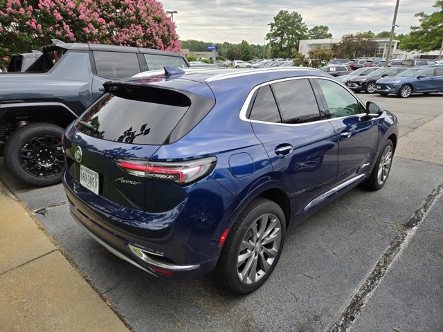 Vehicle image 5 of 9