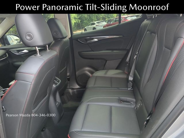 Vehicle image 10 of 29