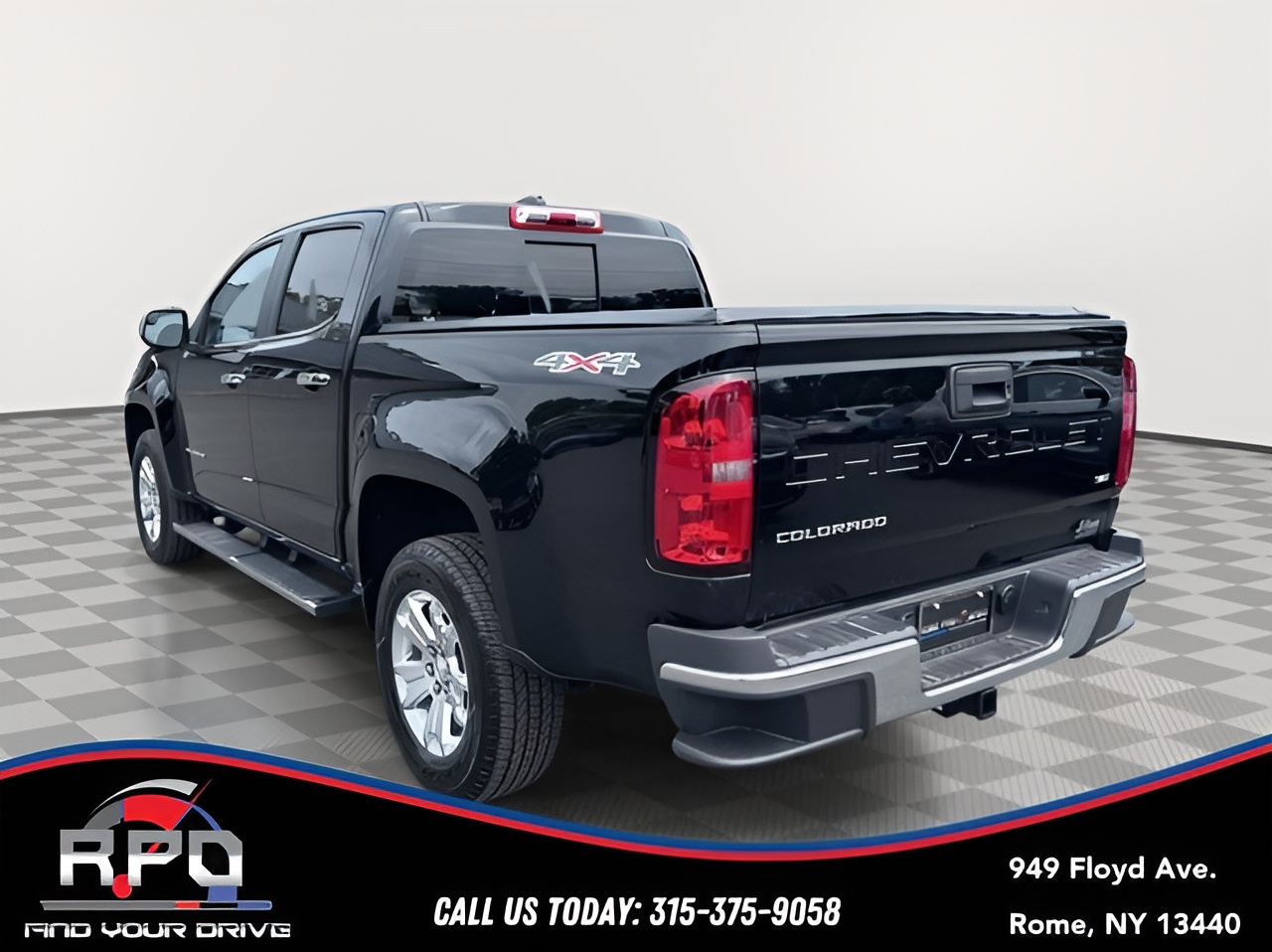 Vehicle image 38 of 40