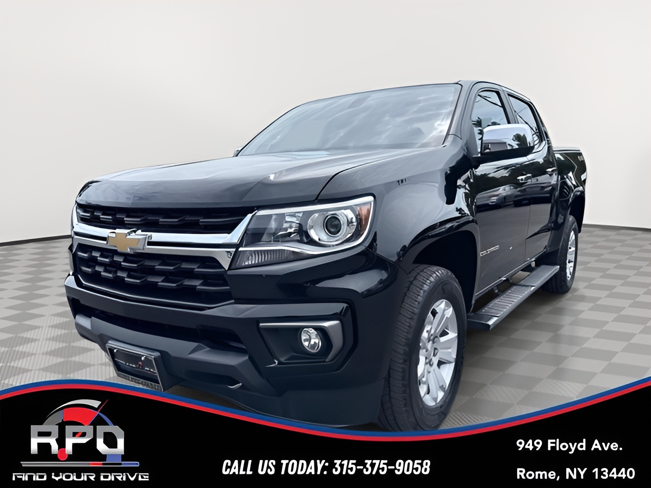 Vehicle image 33 of 40