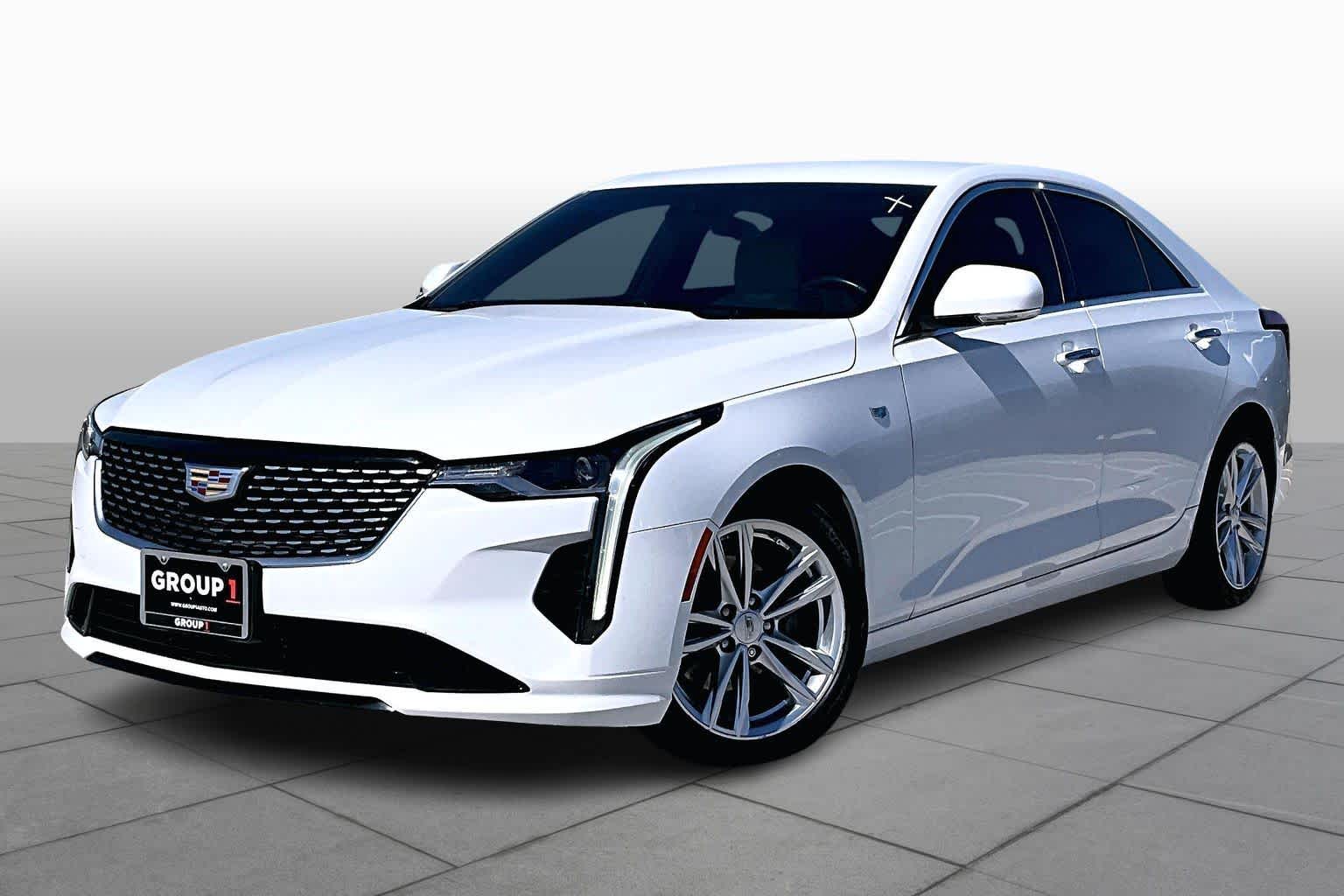 2022 Cadillac CT4 Luxury Image 1 of 33
