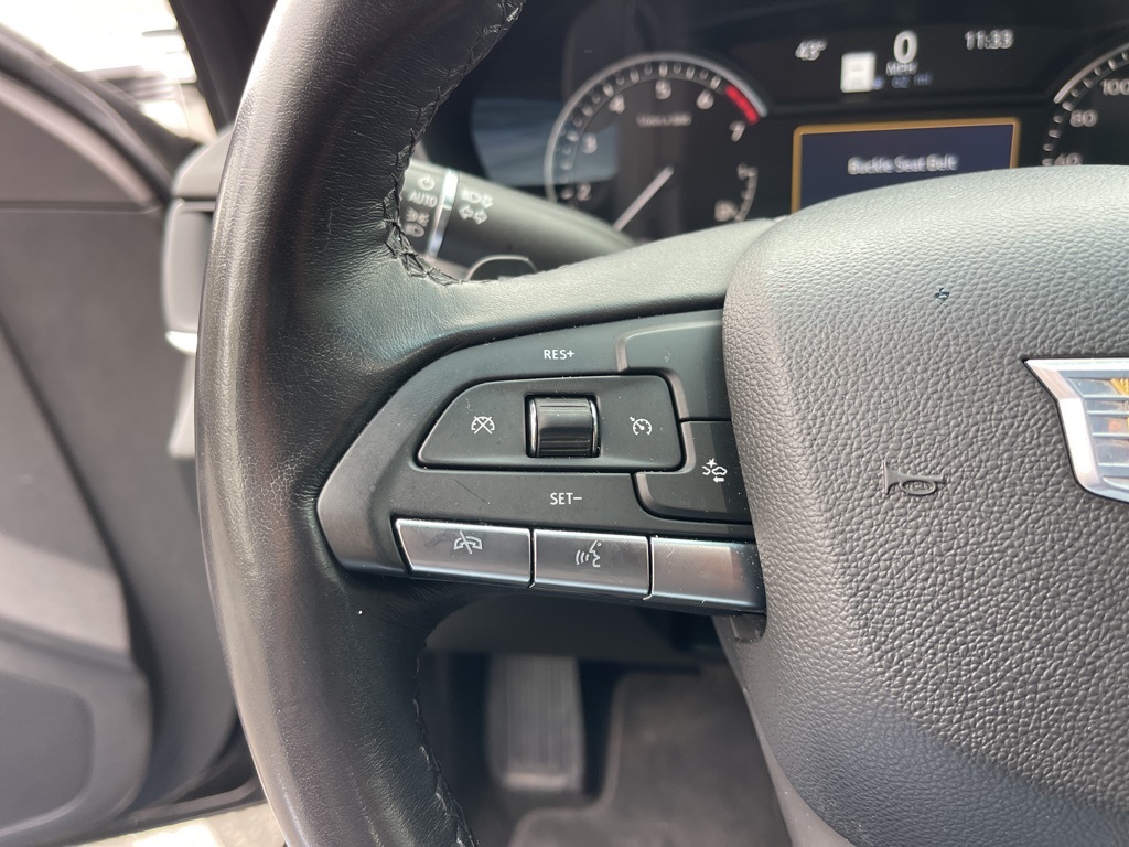Vehicle image 20 of 23