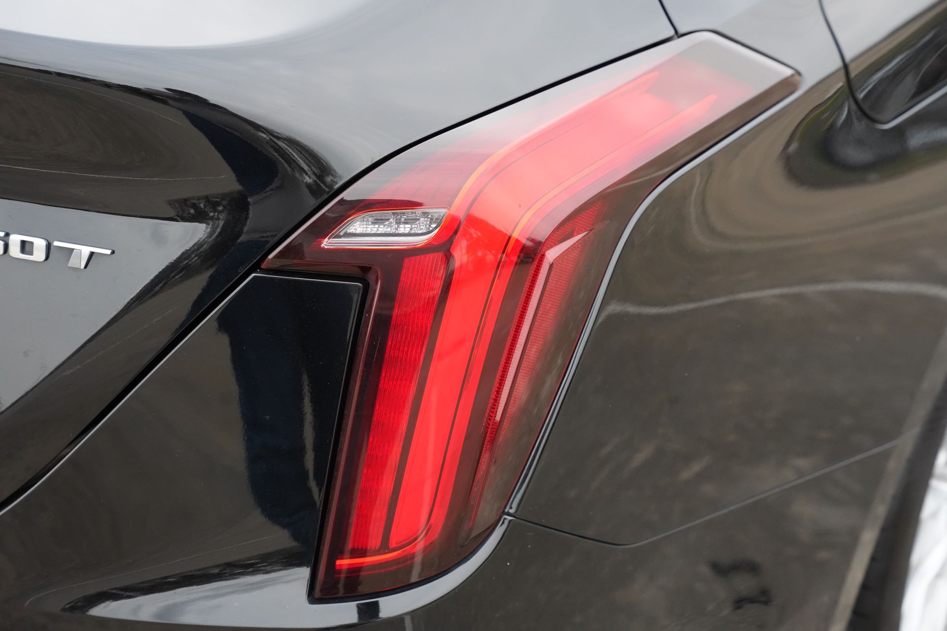 2022 Cadillac CT4 Premium Luxury Image 27 of 30