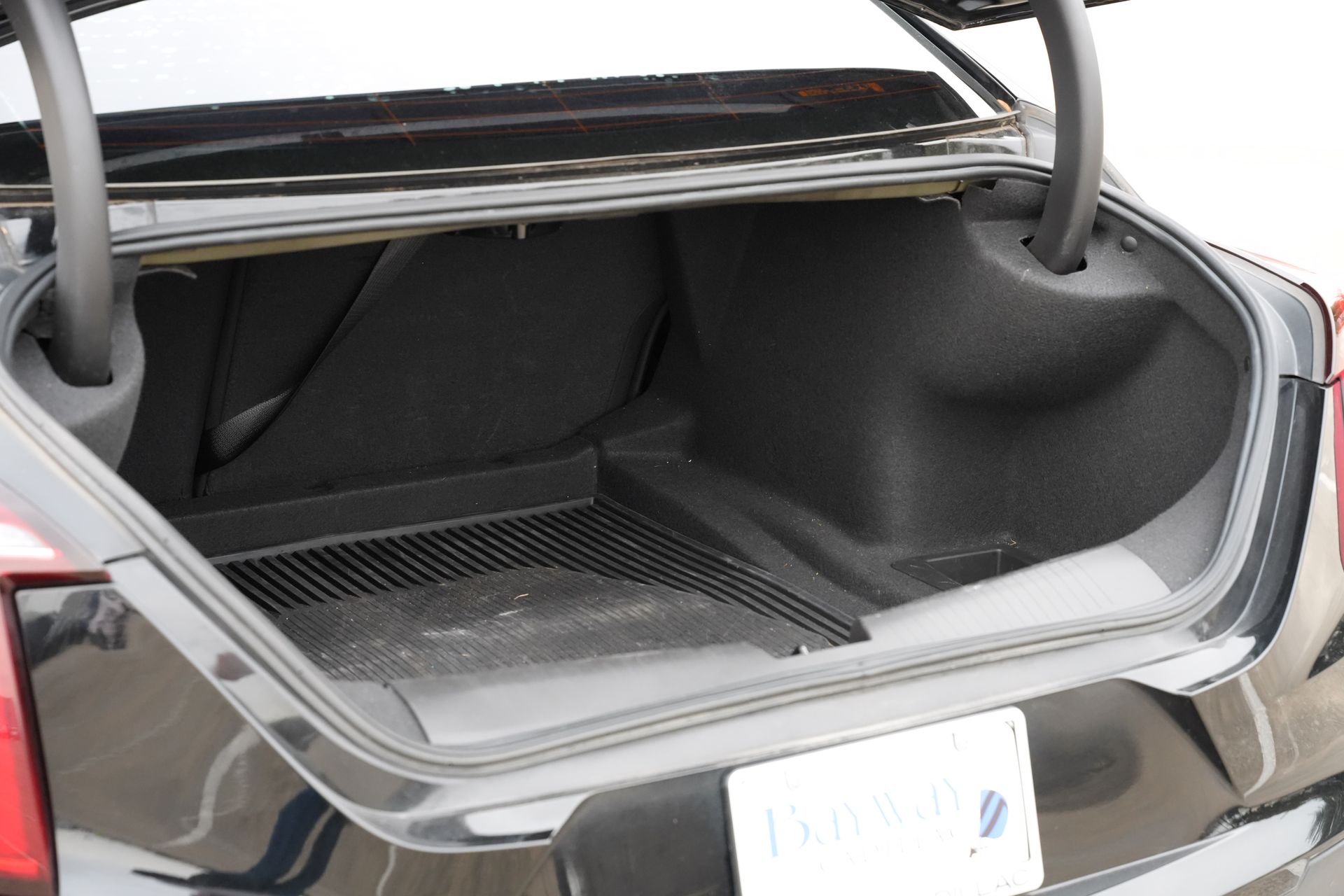 2022 Cadillac CT4 Premium Luxury Image 8 of 30