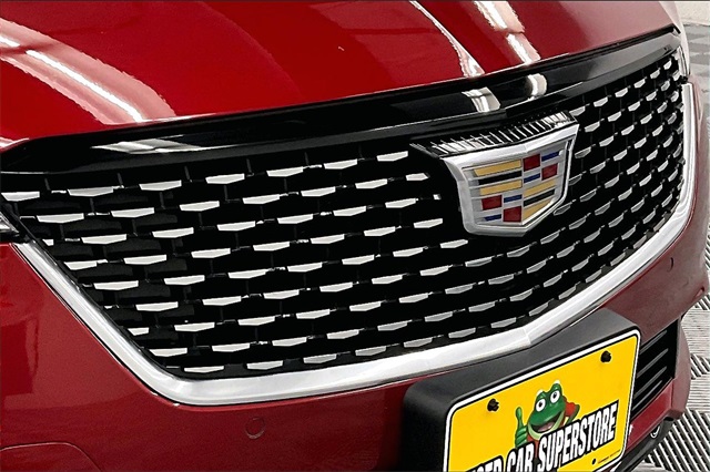 Vehicle image 36 of 38