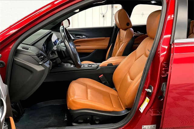Vehicle image 12 of 38