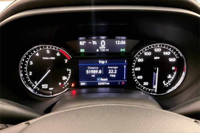 Vehicle image 20 of 38