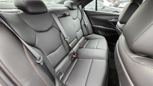 2022 Cadillac CT4 Sport Image 10 of 37