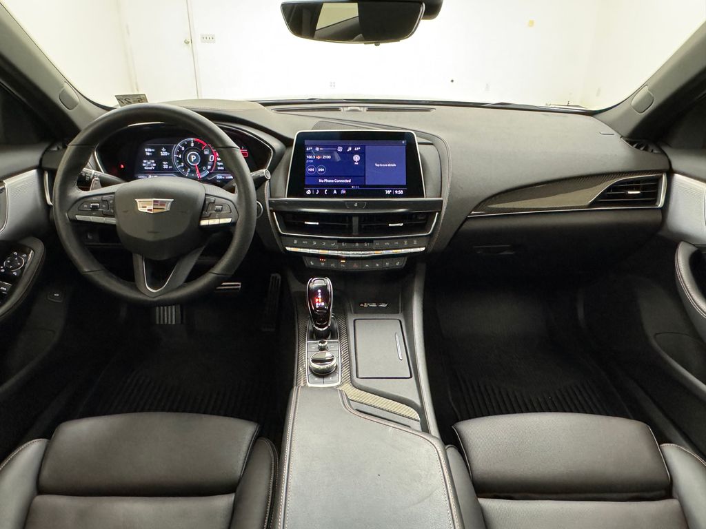 Vehicle image 18 of 41