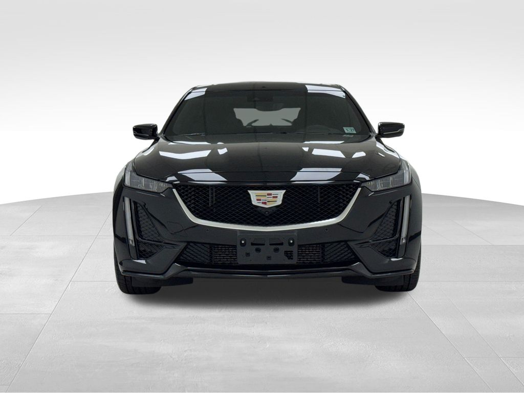 Vehicle image 2 of 41