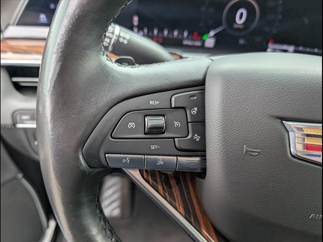 Vehicle image 7 of 27