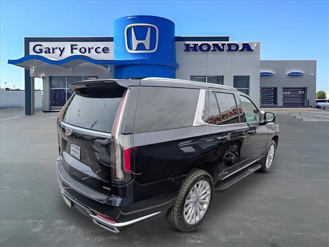 Vehicle image 3 of 27