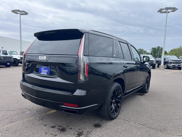 Vehicle image 3 of 29