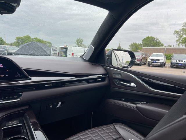 Vehicle image 16 of 29