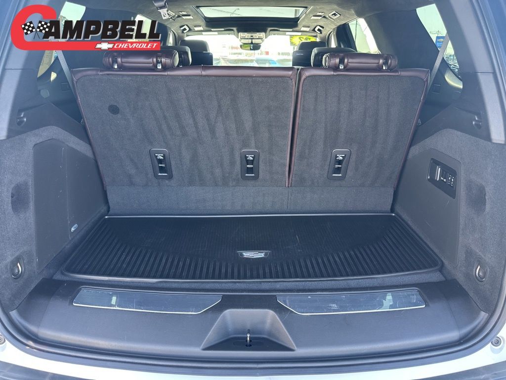 Vehicle image 16 of 37
