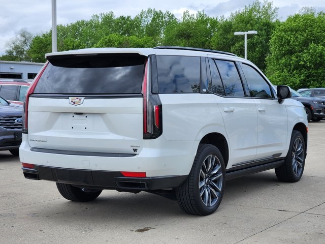 Vehicle image 4 of 29