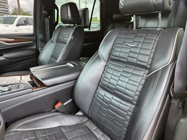 Vehicle image 24 of 29