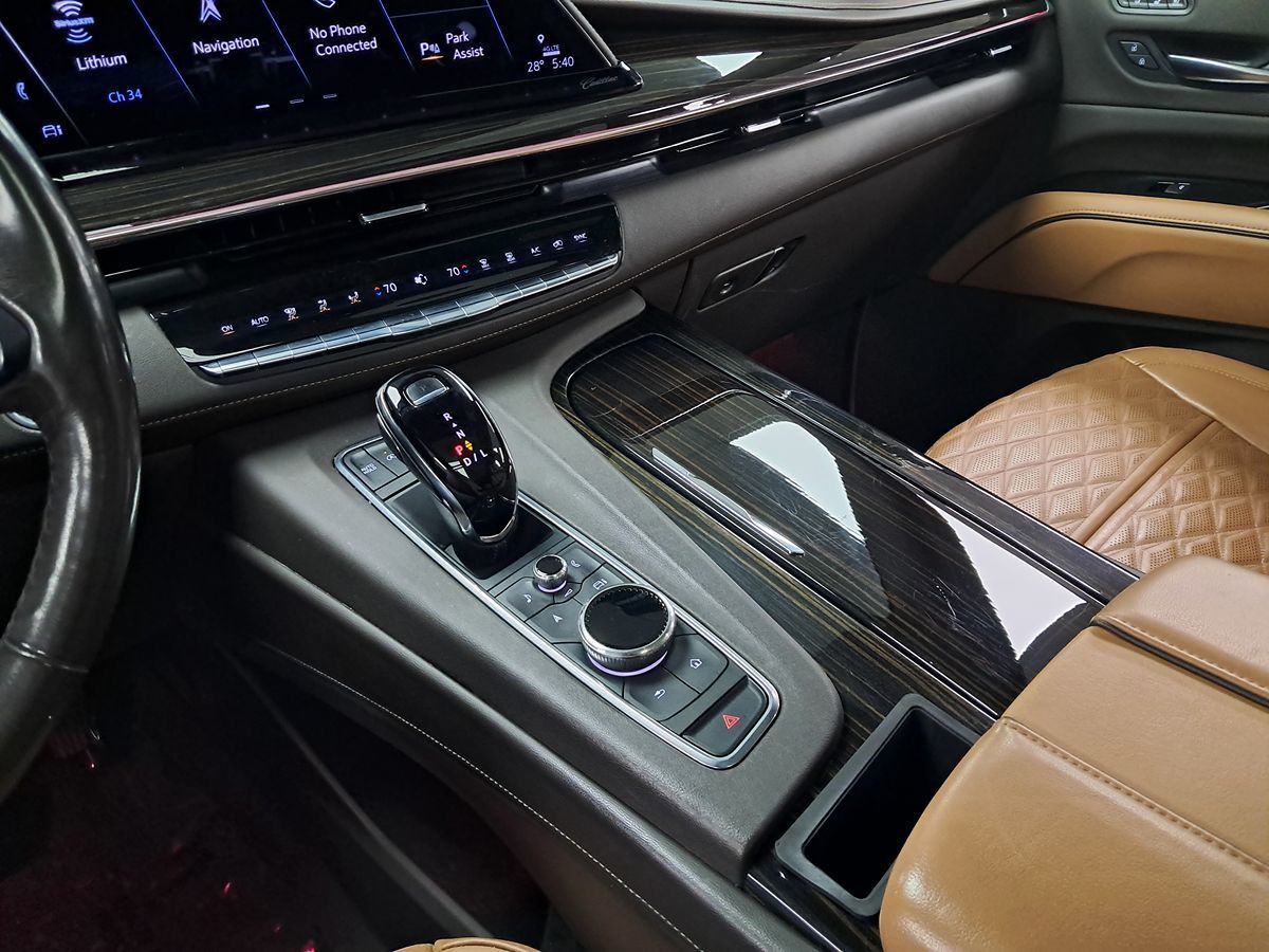 Vehicle image 55 of 72